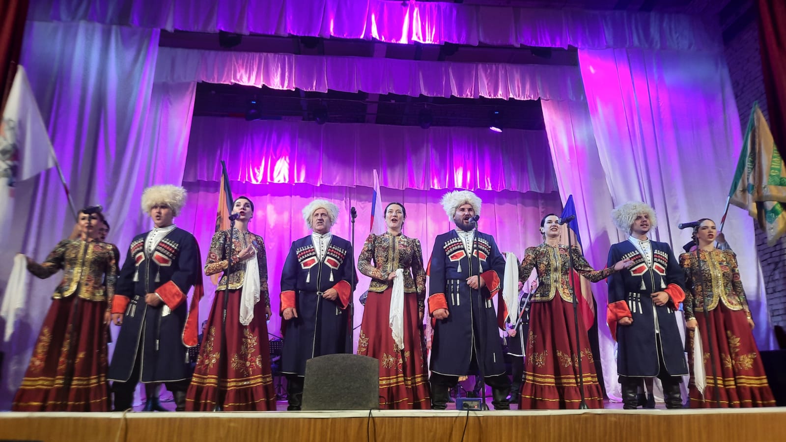 Ансамбль «Казачья застава» продолжает выездные выступления по Пензенской области Ансамбль «Казачья застава» продолжает выездные выступления по Пензенской области